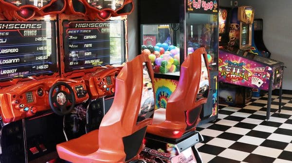 Frosty's Fun Center Arcade Games